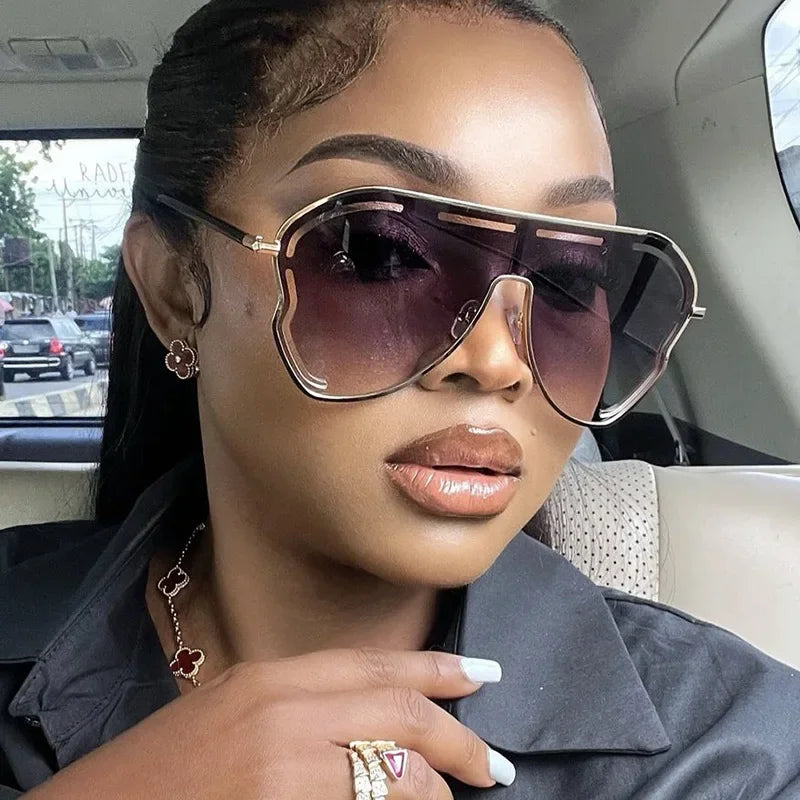 Oversized Shield One-Piece Punk Sunglasses 2025 Luxury Square Sun Glasses for Women Personality Metal Big Frame Eyewear UV400