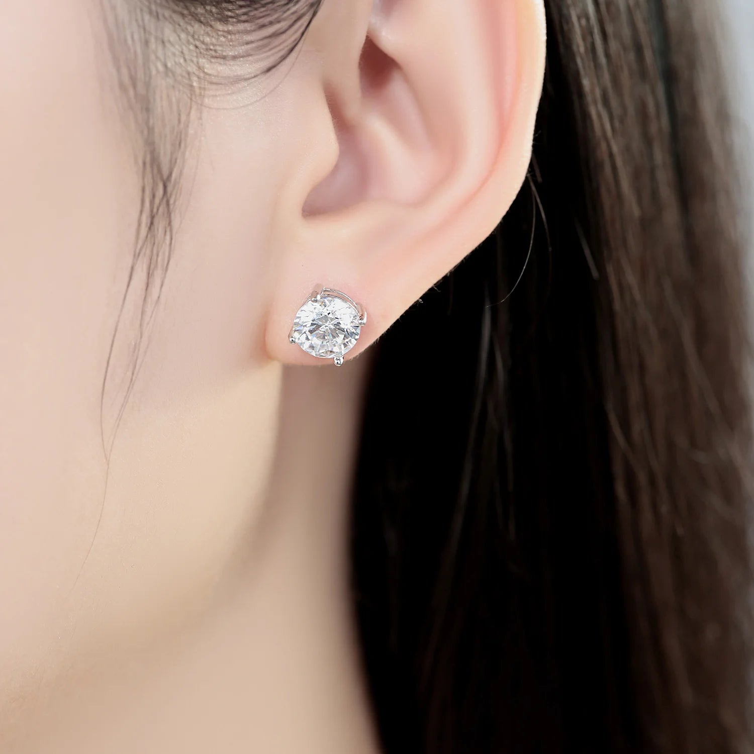 2025 HOT 925 Sterling Silver Stud Earrings S925 Heart Shaped Zircon Simple Fine Wedding Jewelry Christmas Thanksgiving Gifts