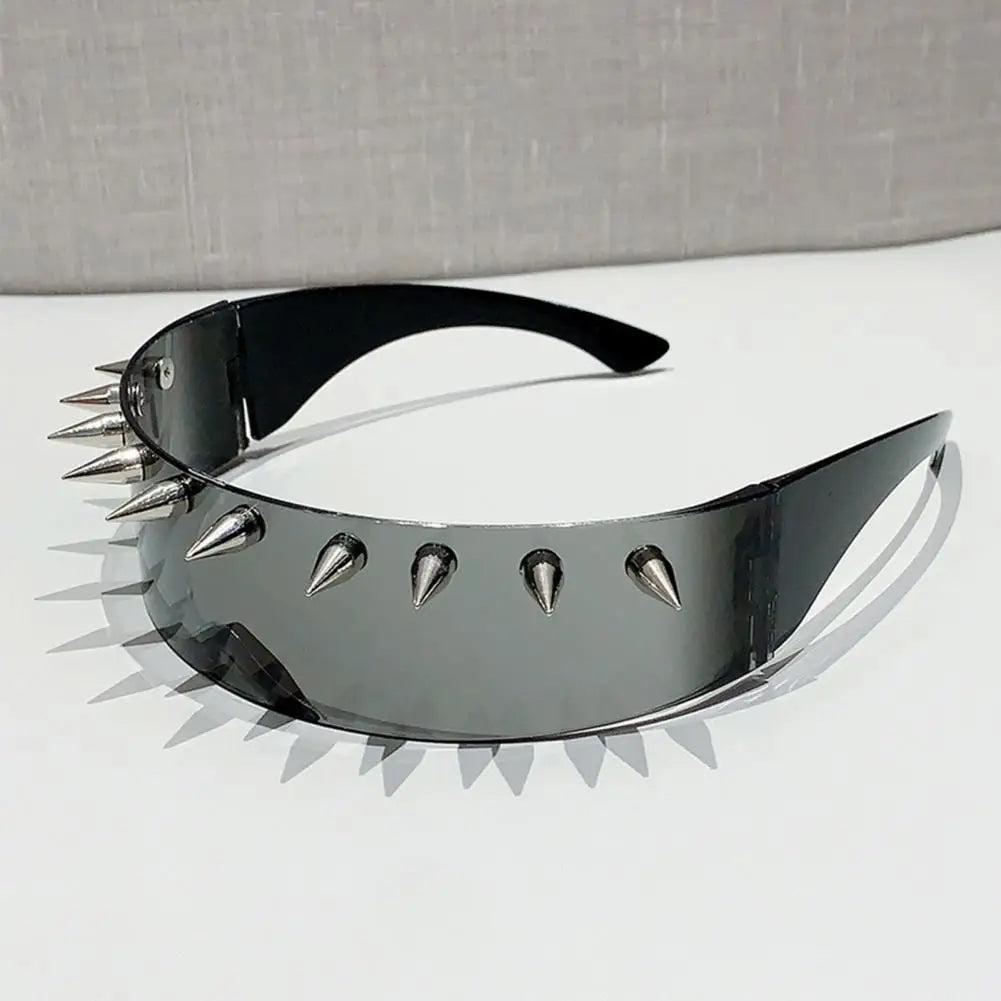 Unisex Eyewear Metal Rivet Party Sunglasses Lightweight Design Cosplay Sun Glasses Shade Eyewear For Men Солнцезащитные Очки