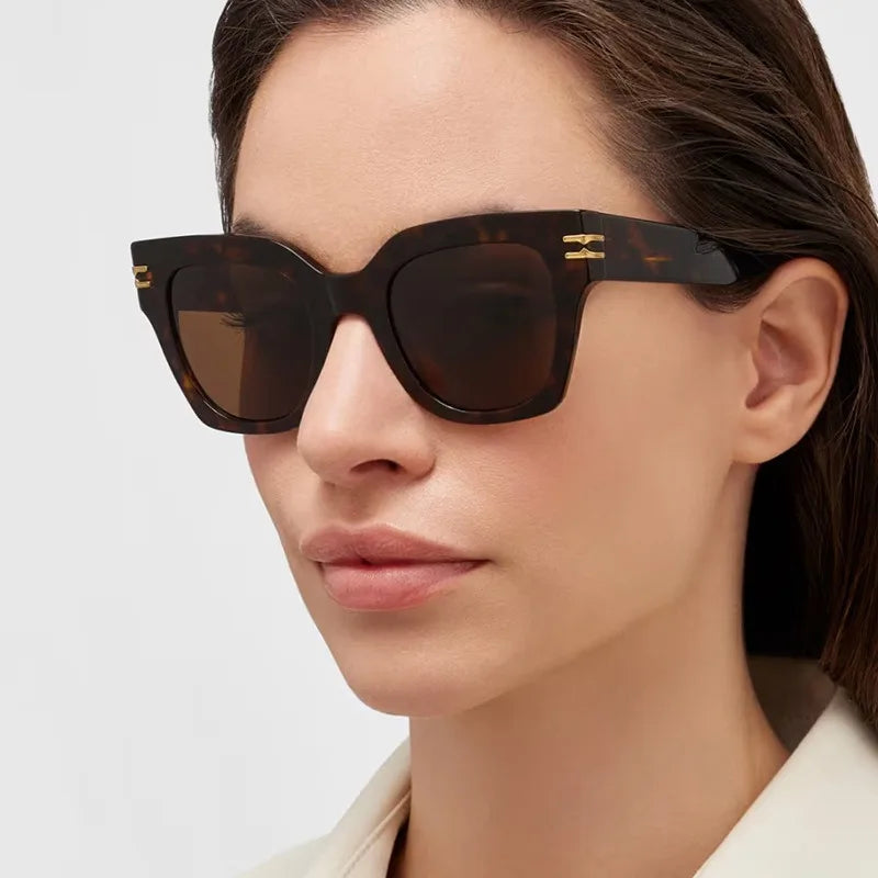 Square Oversized Sunglasses 2025 Trendy Premium UV Blocking Driving Sun Glasses for Men Women personality Unisex Eyewear Shades