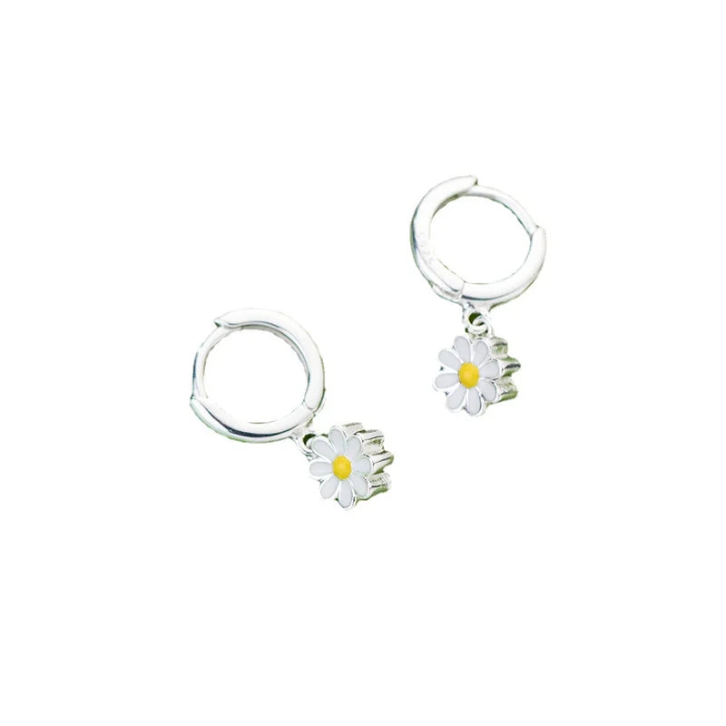 Ins Cute Female Small Daisy Flower Hoop Earrings For Women Vintage Fashion Silver Color Wedding Jewelry Thanksgiving Day's Gifts