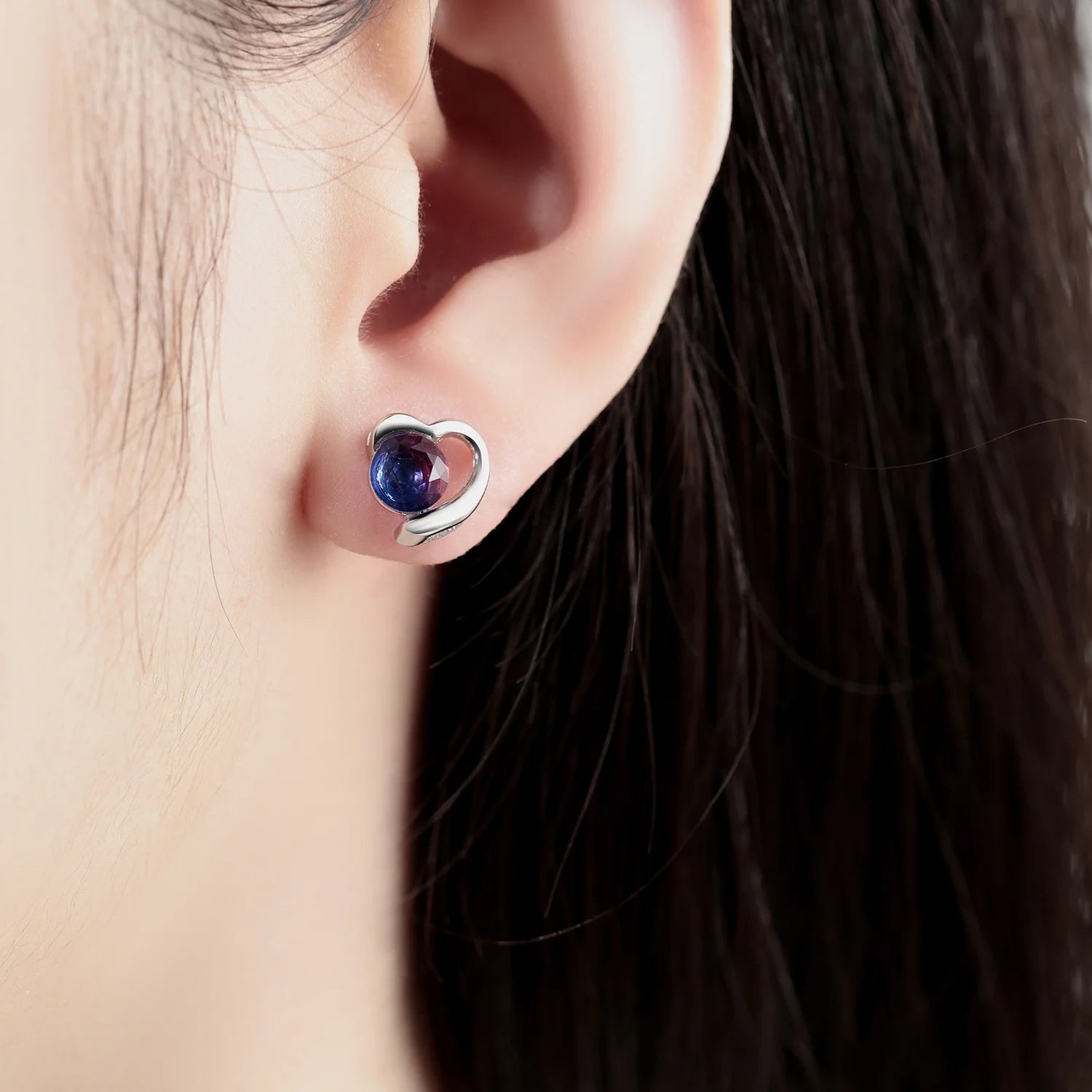 2025 HOT 925 Sterling Silver Stud Earrings S925 Heart Shaped Zircon Simple Fine Wedding Jewelry Christmas Thanksgiving Gifts