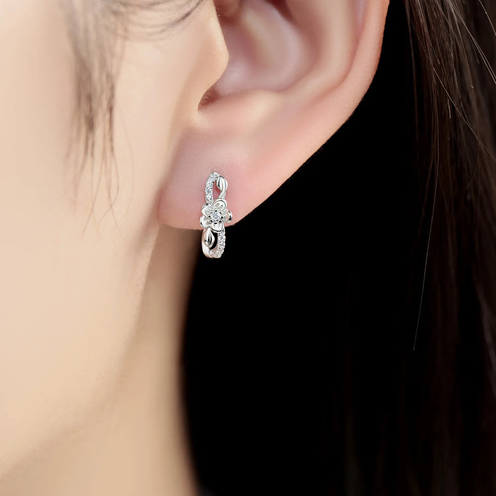 2025 HOT 925 Sterling Silver Stud Earrings S925 Heart Shaped Zircon Simple Fine Wedding Jewelry Christmas Thanksgiving Gifts